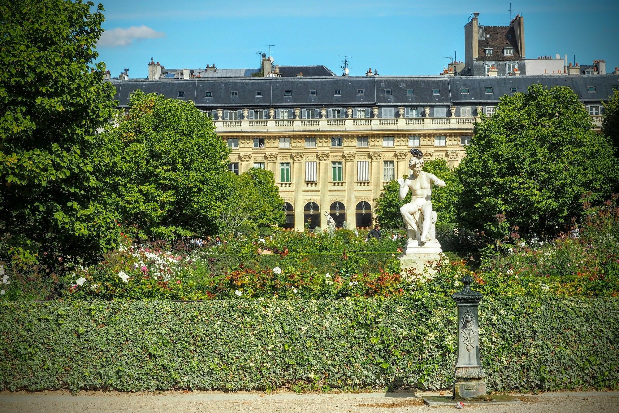 Louvre Parisian Duplex Exterior photo